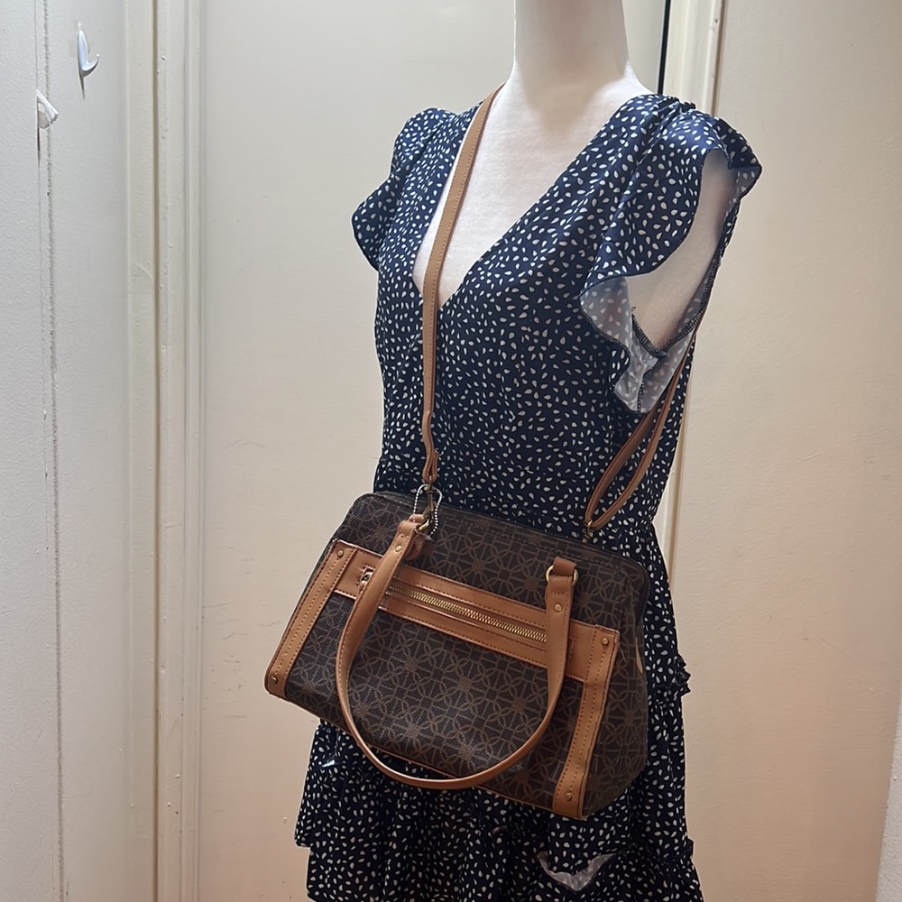 BROWN AND TAN HAND BAG - Picture 16 of 16